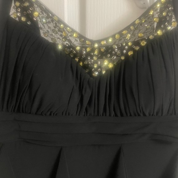 Evening dress - Picture 2 of 4